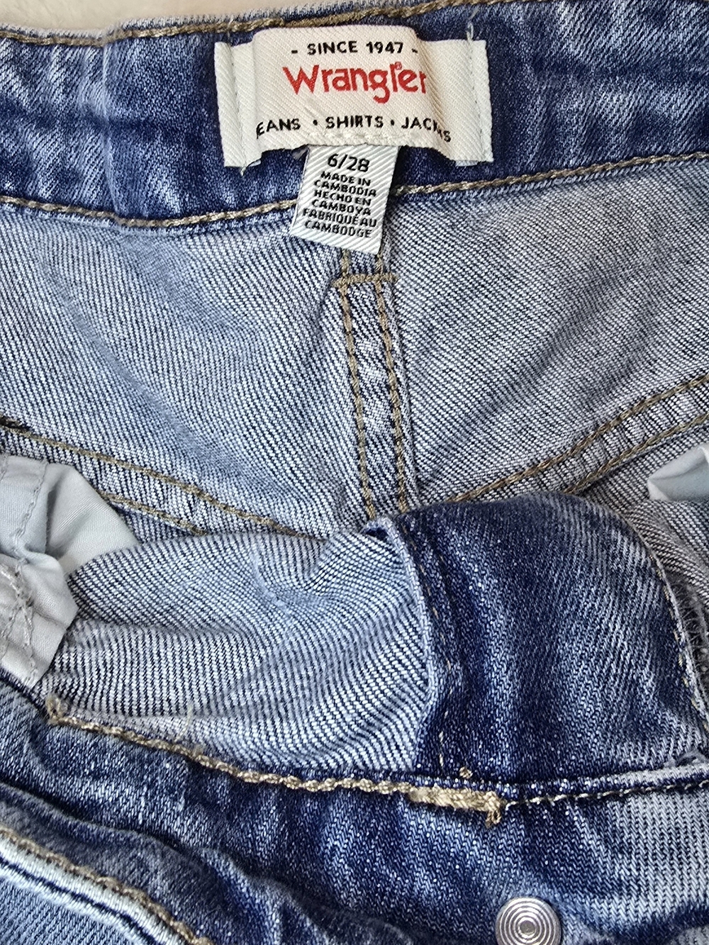 Wrangler Light Wash Denim Shorts
